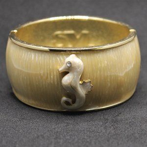 Seahorse Beige Clamper Bracelet
